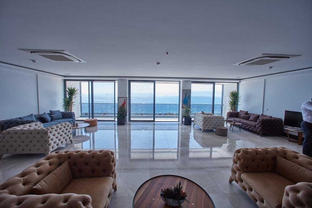 The Nowness Luxury Hotel & Spa Adulty Only Чесме Екстериор снимка