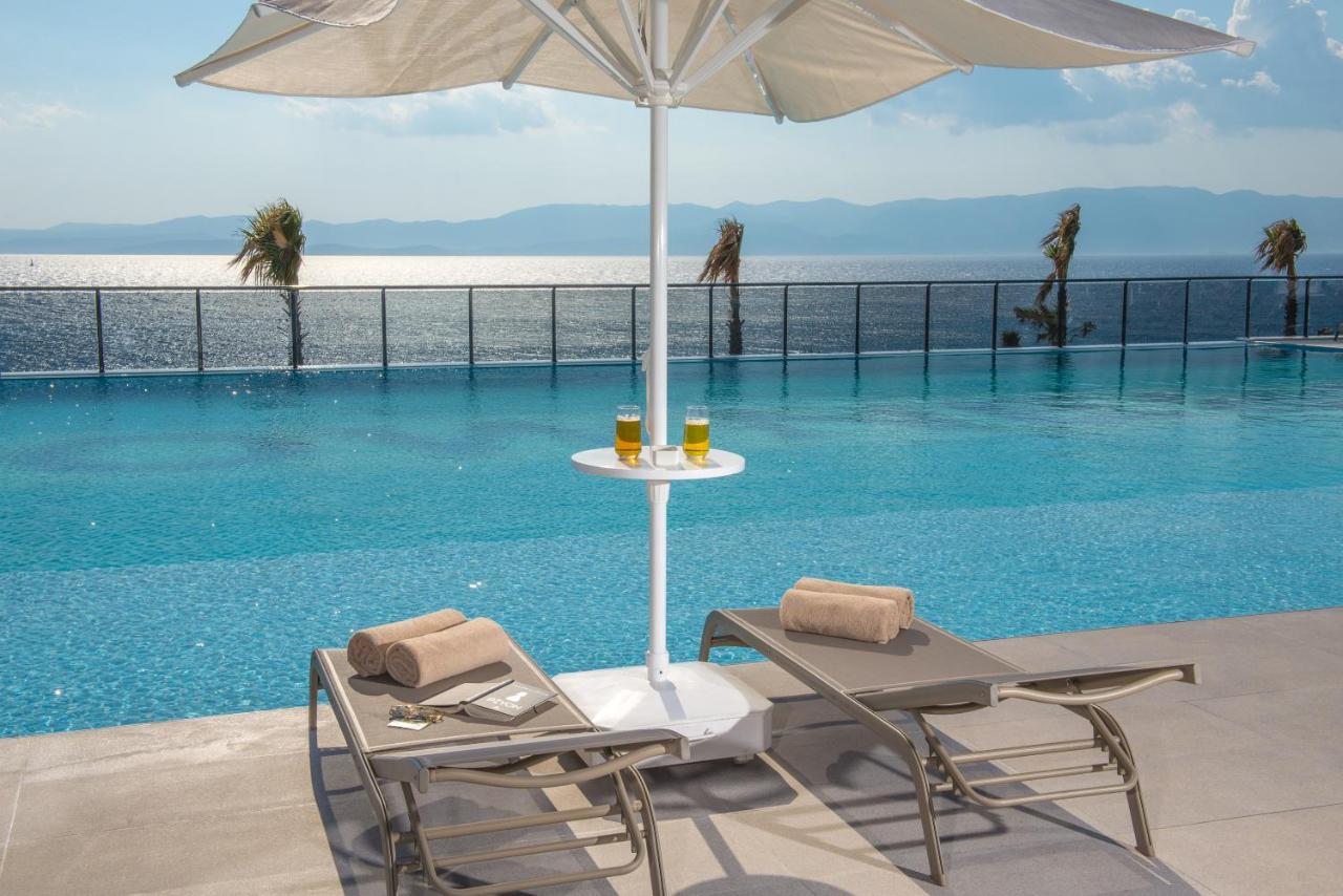 The Nowness Luxury Hotel & Spa Adulty Only Чесме Екстериор снимка