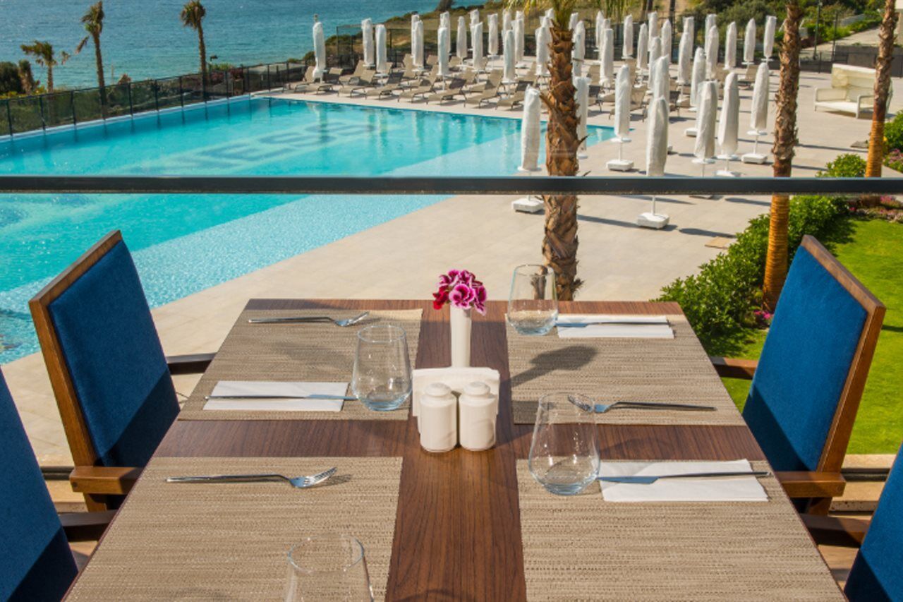 The Nowness Luxury Hotel & Spa Adulty Only Чесме Екстериор снимка